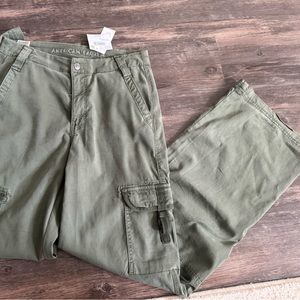 American Eagle Cargos